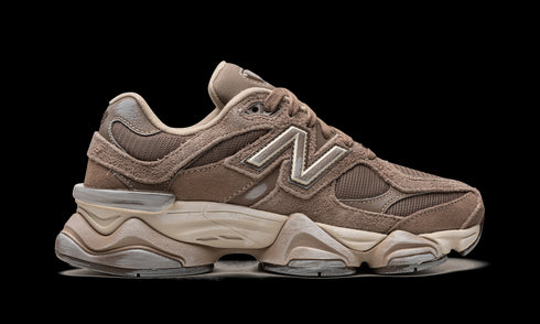 9060 "Mushroom Brown"
